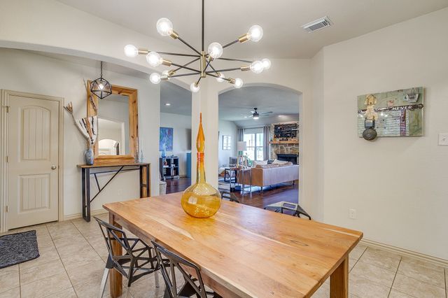 6104 Kentucky Street, Joshua, TX 76058