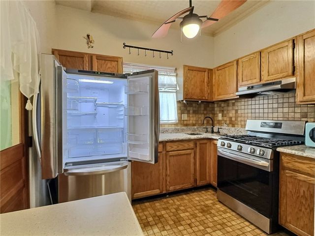 75 Delamaine Drive, Rochester, NY 14621