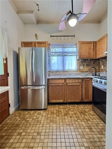 75 Delamaine Drive, Rochester, NY 14621