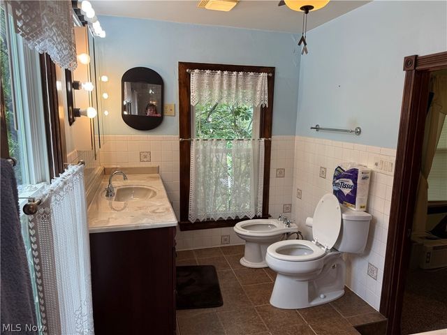 1325 Market St, Parkersburg, WV 26101