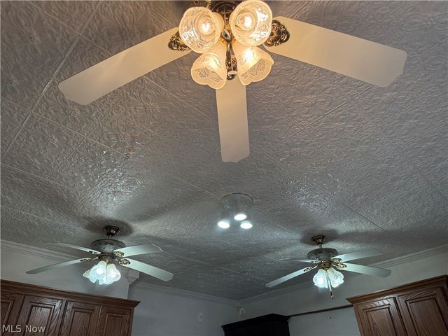 1325 Market St, Parkersburg, WV 26101