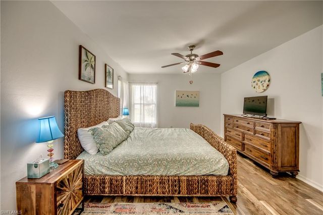 1728 SW 15th ST, Cape Coral, FL 33991