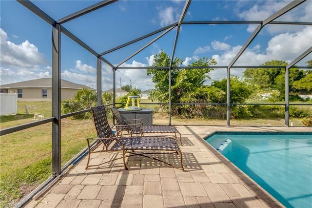 1728 SW 15th ST, Cape Coral, FL 33991