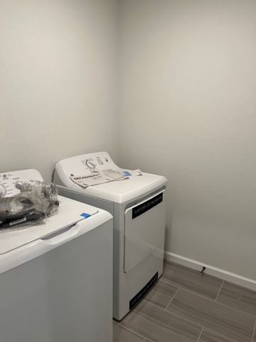 4788 W Monaco Bend, Fayetteville, AR 72704