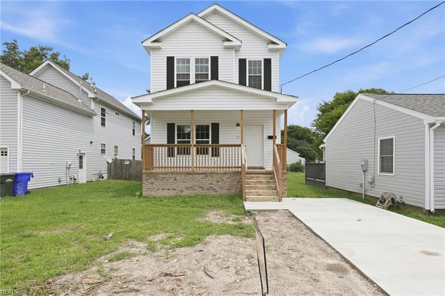 308 N Lloyd ST, Suffolk, VA 23434