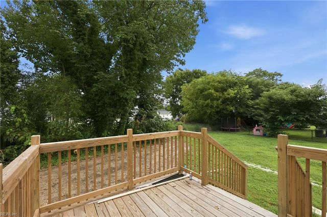 308 N Lloyd ST, Suffolk, VA 23434