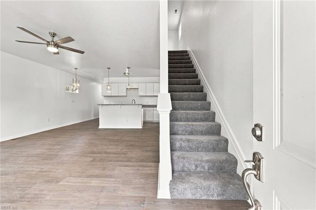 308 N Lloyd ST, Suffolk, VA 23434