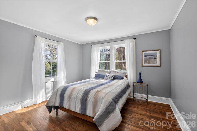 713 Prospect Street NW, Lenoir, NC 28645