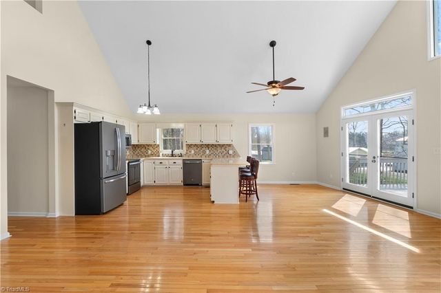 1016 Ervin Drive, Lexington, NC 27292