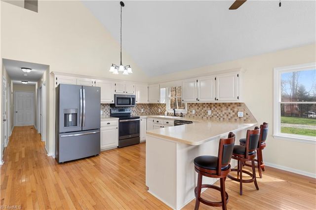 1016 Ervin Drive, Lexington, NC 27292