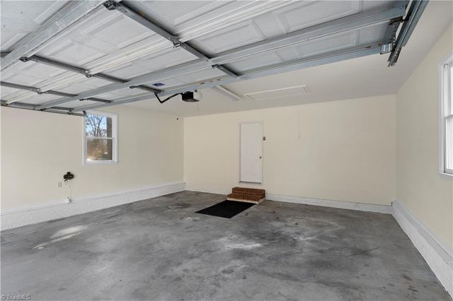 1016 Ervin Drive, Lexington, NC 27292