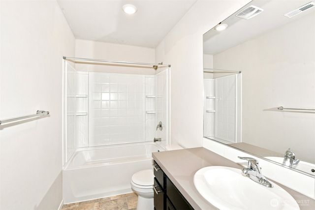 18740 110th Avenue E, Puyallup, WA 98374