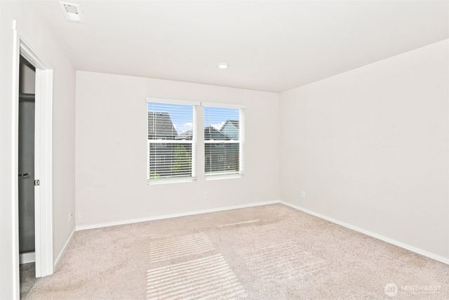 18740 110th Avenue E, Puyallup, WA 98374