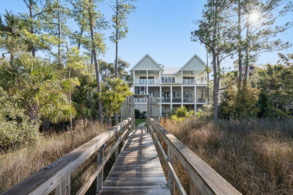 Image 104 of property listing at 3480 Henrietta Hartford Road, Mount Pleasant, SC 29466