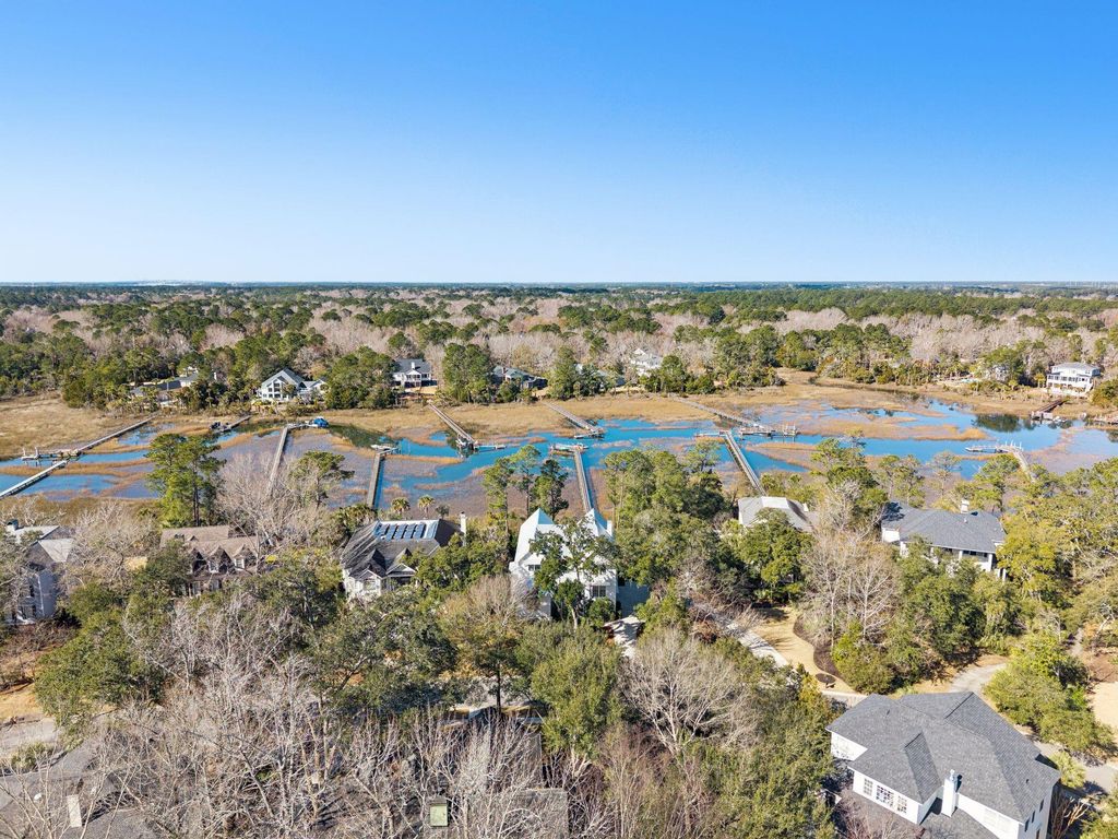 Image 116 of property listing at 3480 Henrietta Hartford Road, Mount Pleasant, SC 29466