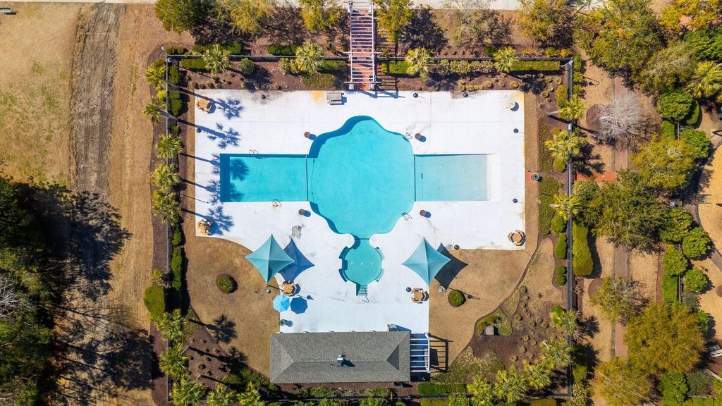 Image 118 of property listing at 3480 Henrietta Hartford Road, Mount Pleasant, SC 29466