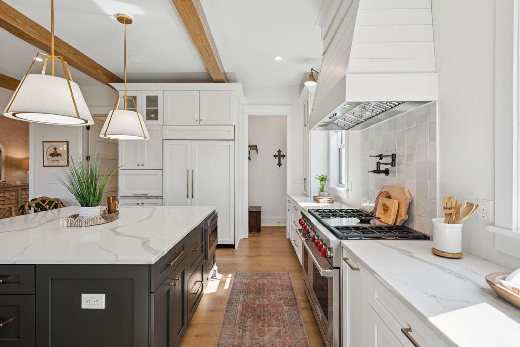 Image 41 of property listing at 3480 Henrietta Hartford Road, Mount Pleasant, SC 29466