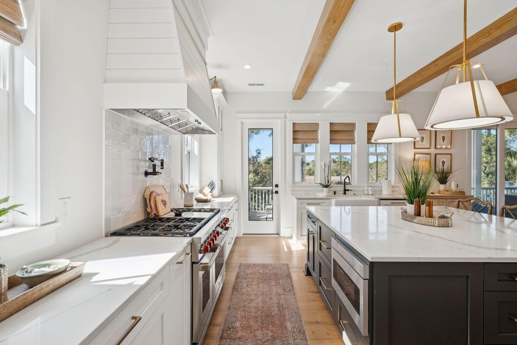 Image 42 of property listing at 3480 Henrietta Hartford Road, Mount Pleasant, SC 29466