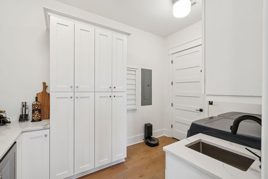 Image 56 of property listing at 3480 Henrietta Hartford Road, Mount Pleasant, SC 29466