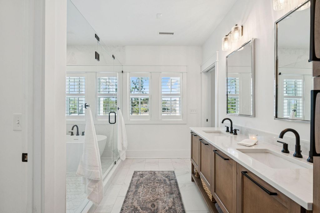 Image 66 of property listing at 3480 Henrietta Hartford Road, Mount Pleasant, SC 29466