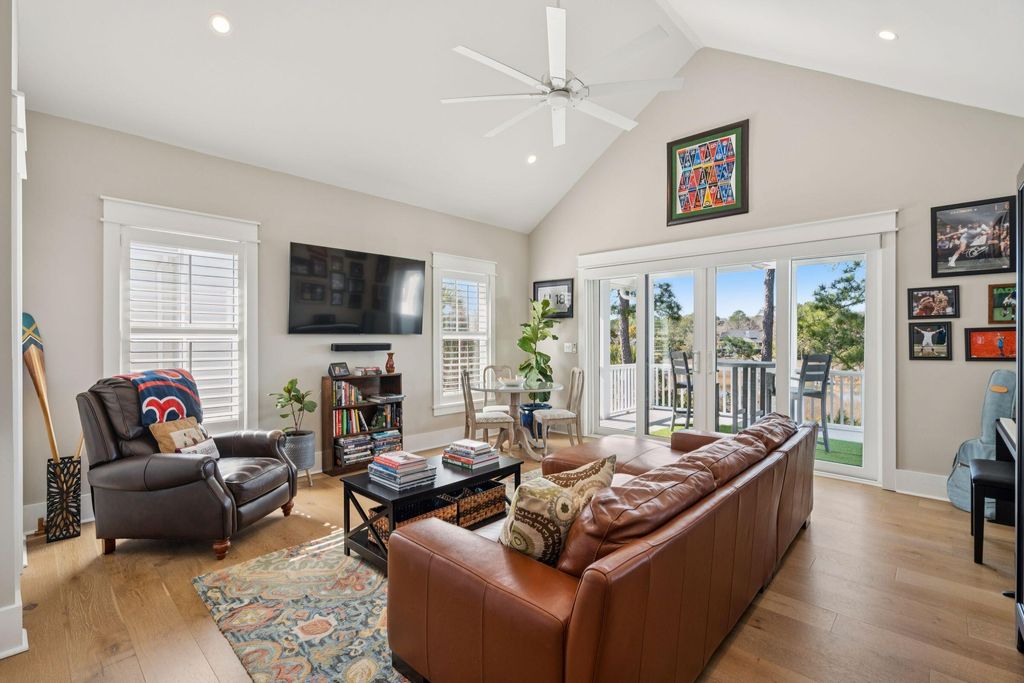 Image 75 of property listing at 3480 Henrietta Hartford Road, Mount Pleasant, SC 29466