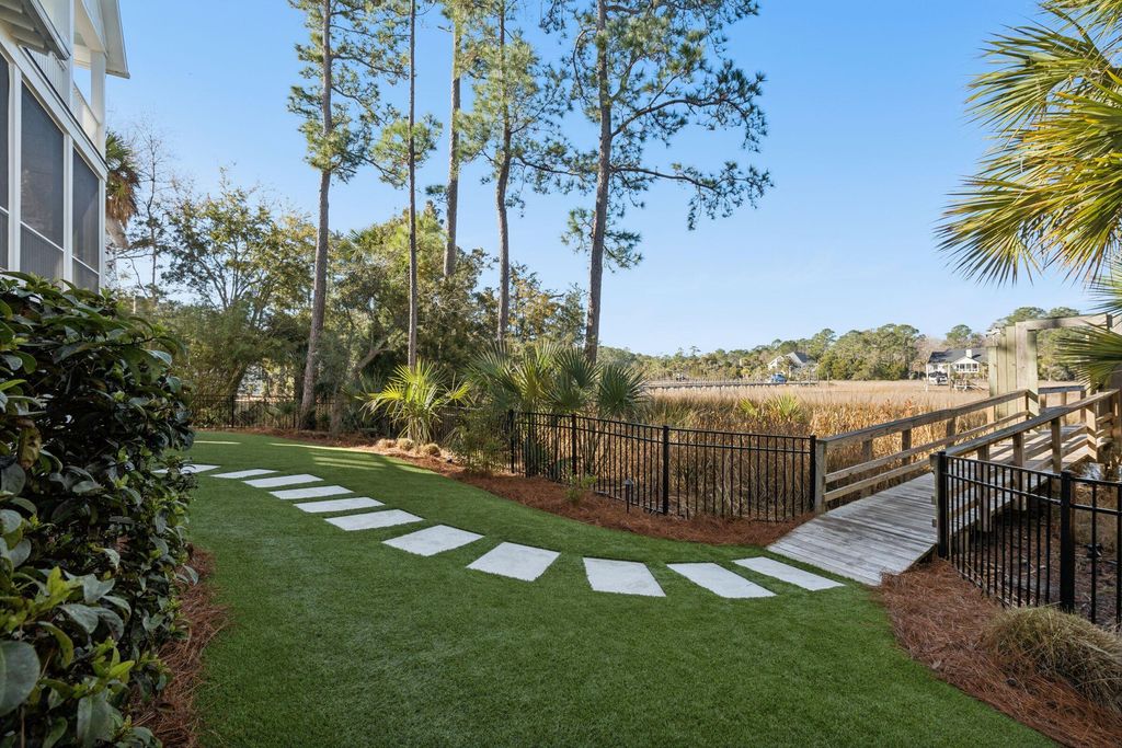 Image 98 of property listing at 3480 Henrietta Hartford Road, Mount Pleasant, SC 29466