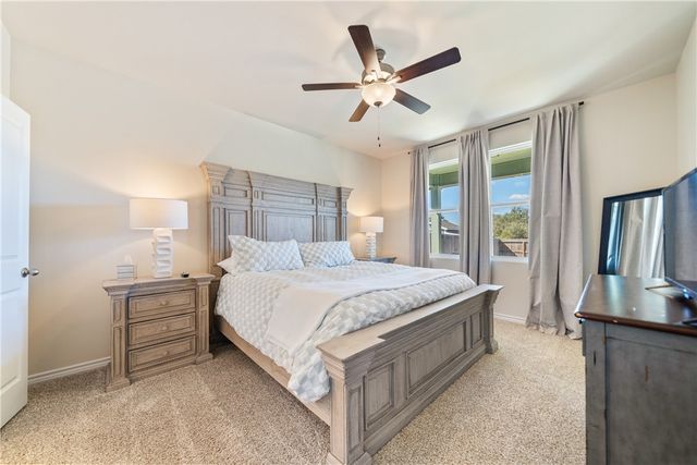 1906 Shellbank Ave, Aransas Pass, TX 78336