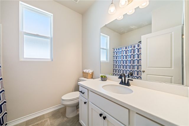 1906 Shellbank Ave, Aransas Pass, TX 78336