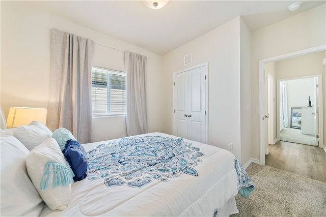 1906 Shellbank Ave, Aransas Pass, TX 78336