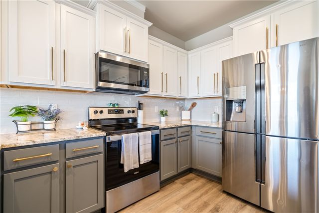 1906 Shellbank Ave, Aransas Pass, TX 78336