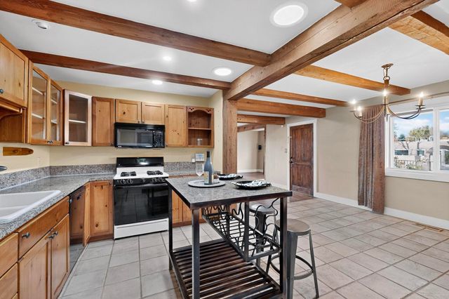 306 Don Fernando Road, Santa Fe, NM 87505