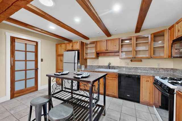 306 Don Fernando Road, Santa Fe, NM 87505