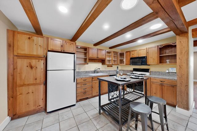 306 Don Fernando Road, Santa Fe, NM 87505