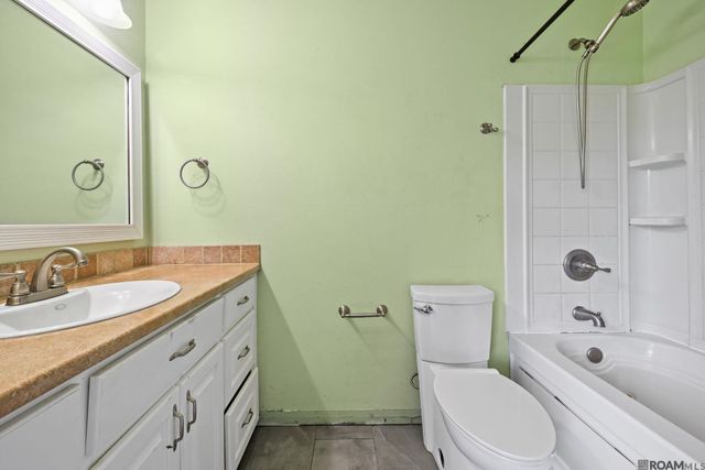 40162 Ronda Ave, Prairieville, LA 70769