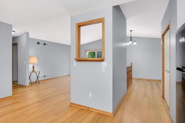 1110 Lilac Court, Waconia, MN 55387