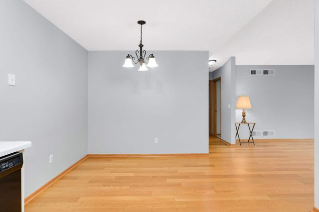 1110 Lilac Court, Waconia, MN 55387
