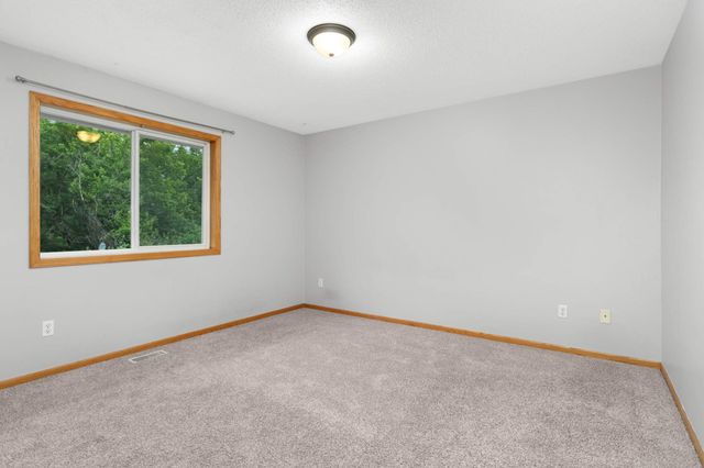 1110 Lilac Court, Waconia, MN 55387