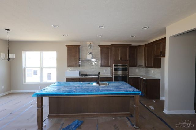 275 Tilly Court, Springboro, OH 45066