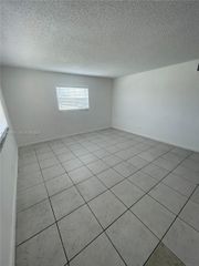6034 SW 37th St 8, Miramar, FL 33023