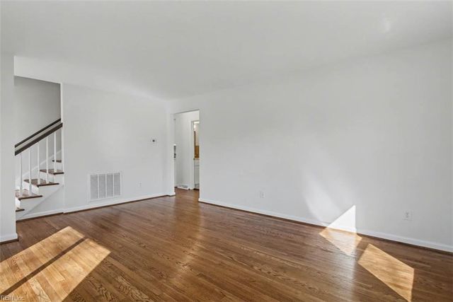 344 Brout DR, Hampton, VA 23666