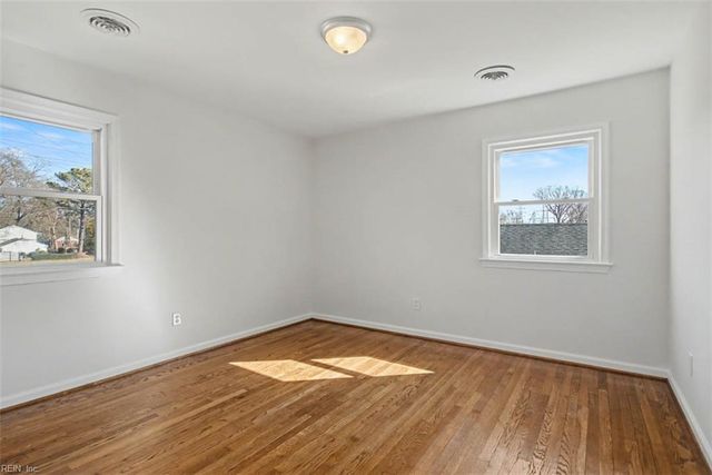 344 Brout DR, Hampton, VA 23666