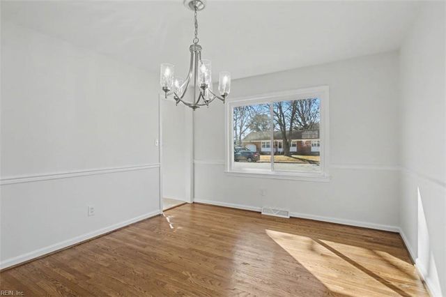 344 Brout DR, Hampton, VA 23666