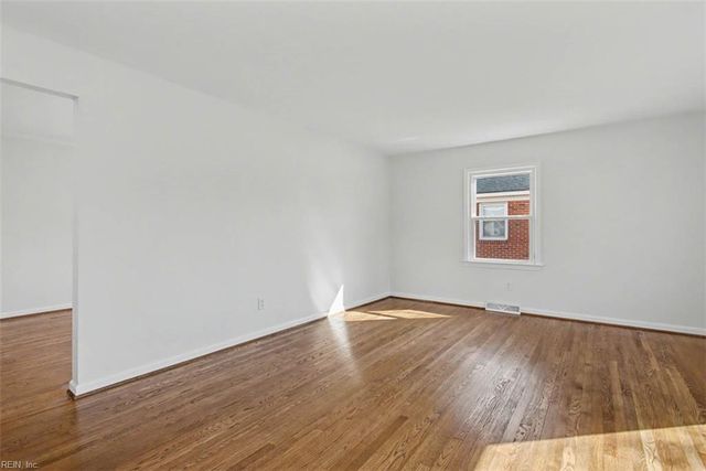 344 Brout DR, Hampton, VA 23666