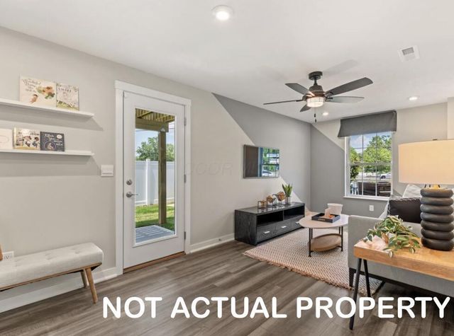 5970 Abernathy Lane Lane, Columbus, OH 43232