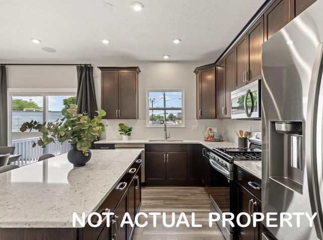 5970 Abernathy Lane Lane, Columbus, OH 43232