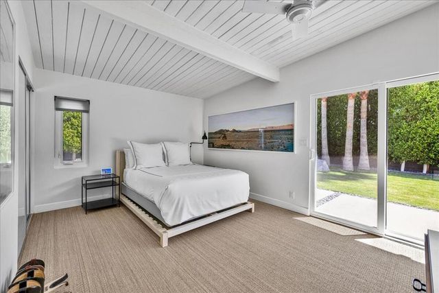 216 N Lyn Circle, Palm Springs, CA 92262