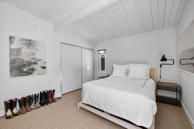 216 N Lyn Circle, Palm Springs, CA 92262