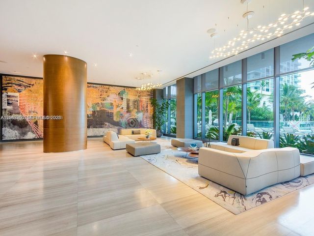 460 NE 28th St 3608, Miami, FL 33137