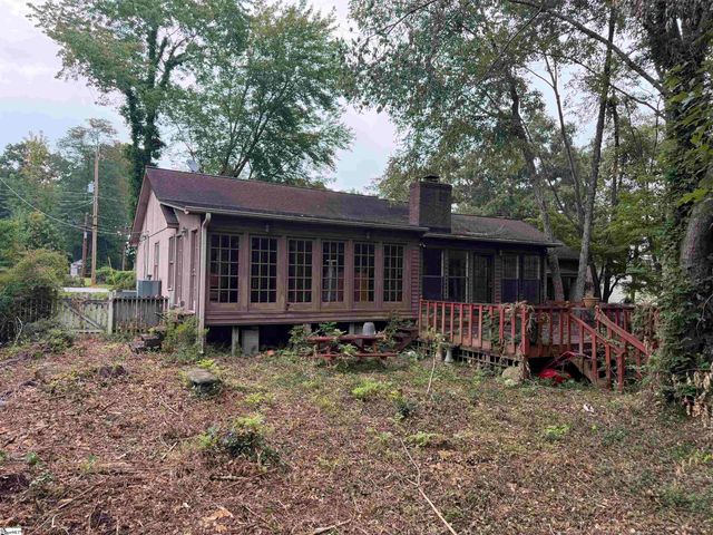 4 Cardinal Drive, Taylors, SC 29687