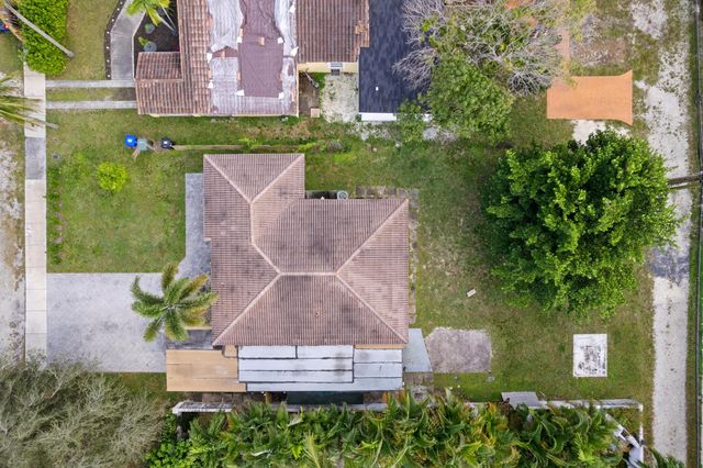 516 SW 17th Street, Fort Lauderdale, FL 33315